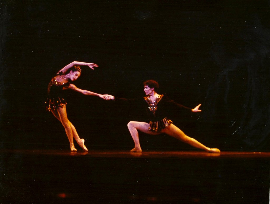 Devon Carney and Leslie Jonas in Balanchine's Rubies