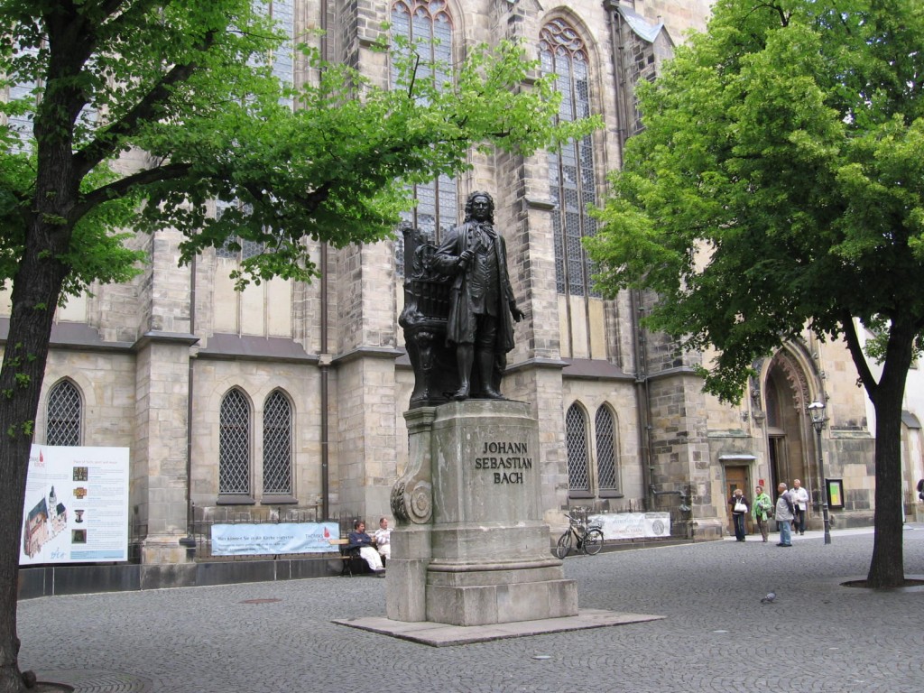 Bach statue outside the St Thomas Church in Leipzig 