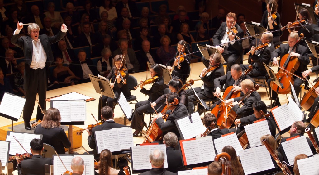 Michael Sterns and the Kansas City Symphony / Photo by Chris Lee, courtesy of KC Symphony