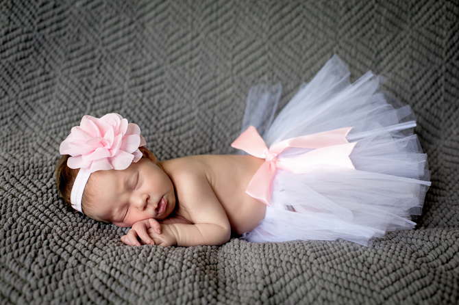 MargretOLeary_Newborn-43