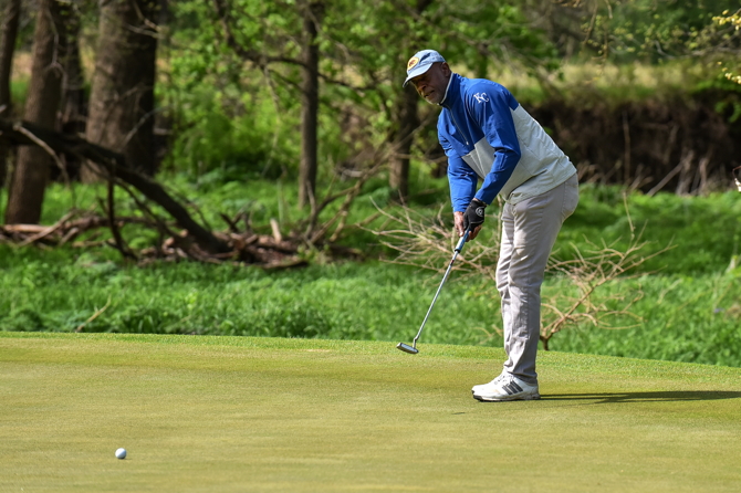 KANSAS CITY, MO - APRIL 17: The Kansas City Royals Charities annual golf tournament at Shadow Glenn golf course on April 17, 2017 in Olathe, Kansas. ( Photo by Jason Hanna )